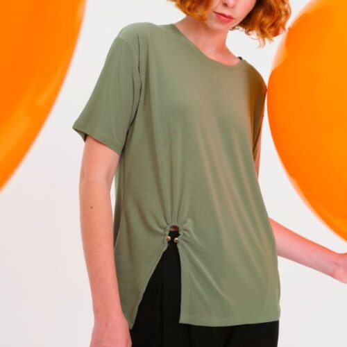 Camiseta Bellow Caqui (1) Camiseta Bellow Caqui