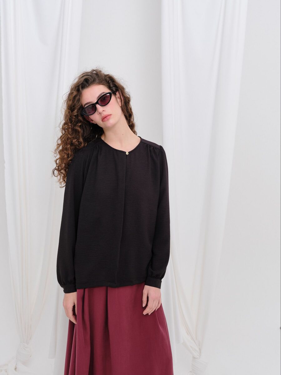 Blusa INUIT Negro