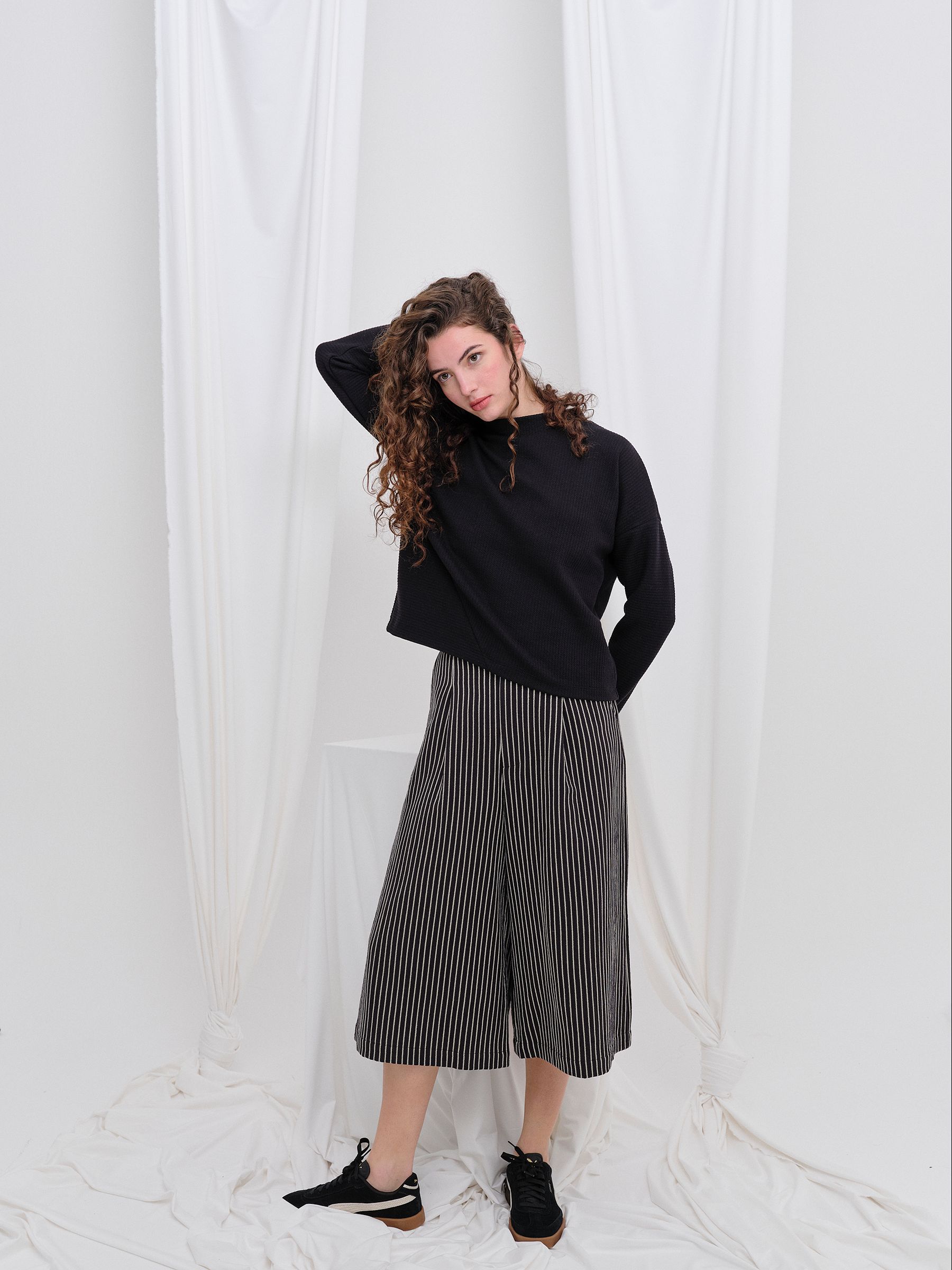 Pantalón CAPARINA Negro - Imagen 4