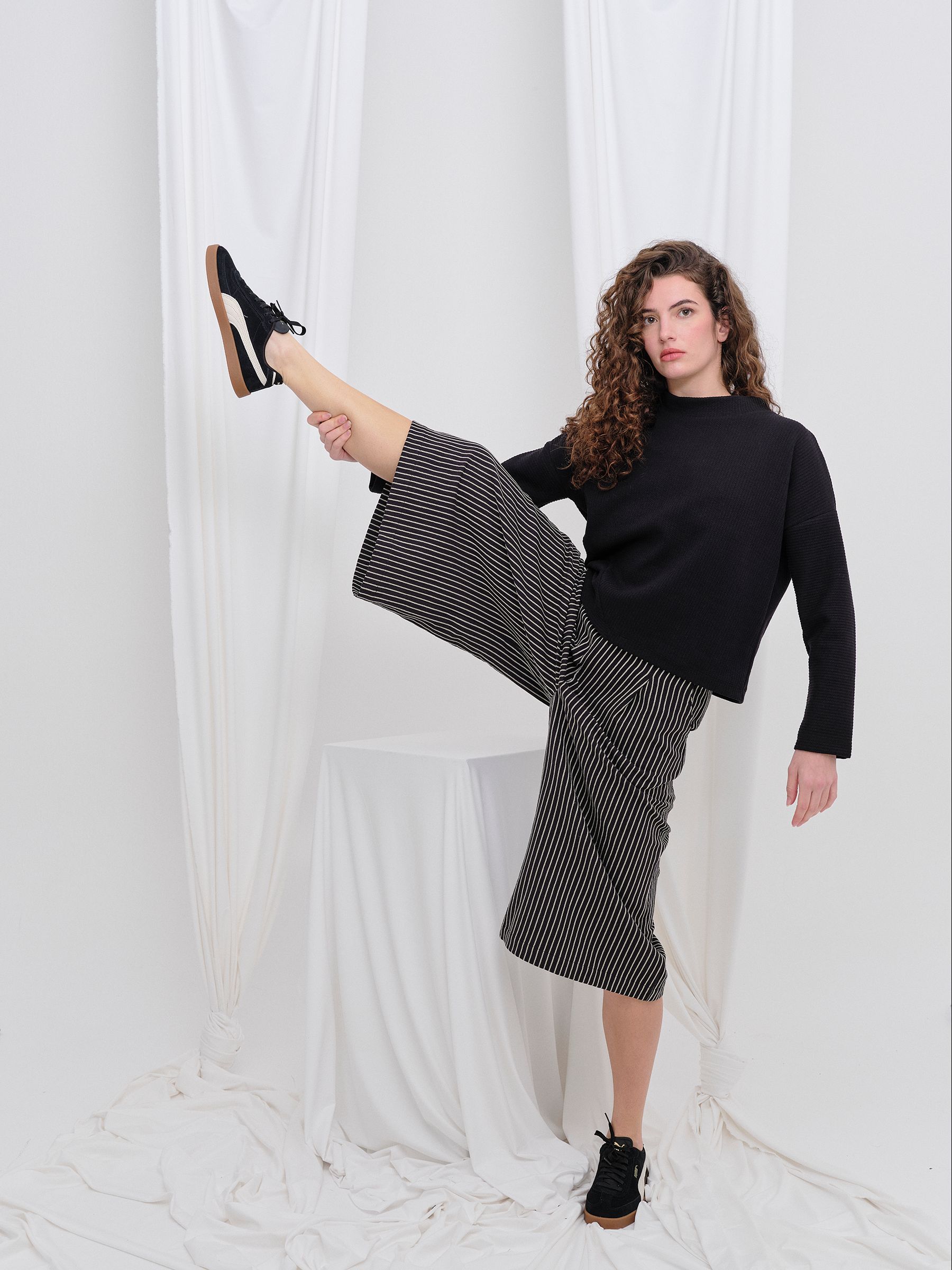 Pantalón CAPARINA Negro - Imagen 5
